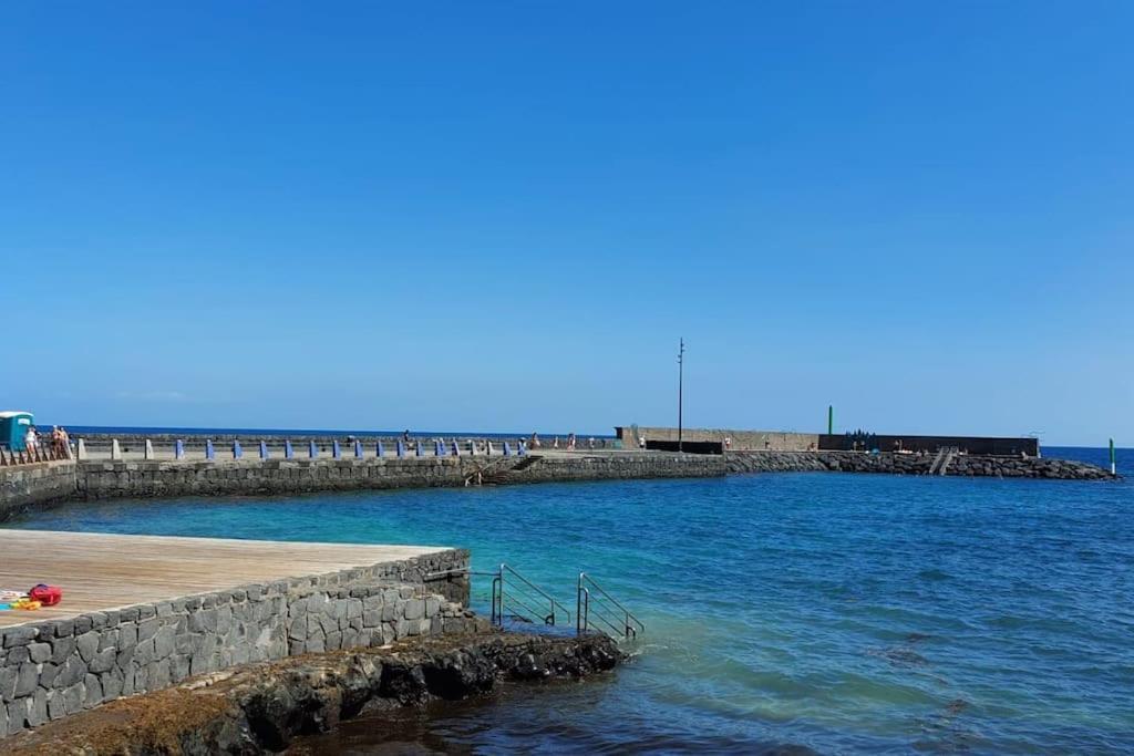 Piso Nuevo En El Puertito De Gueimar Al Lado Del Mar Realizamos Servicio De Excursiones Con Guia Puertito de Guimar Luaran gambar